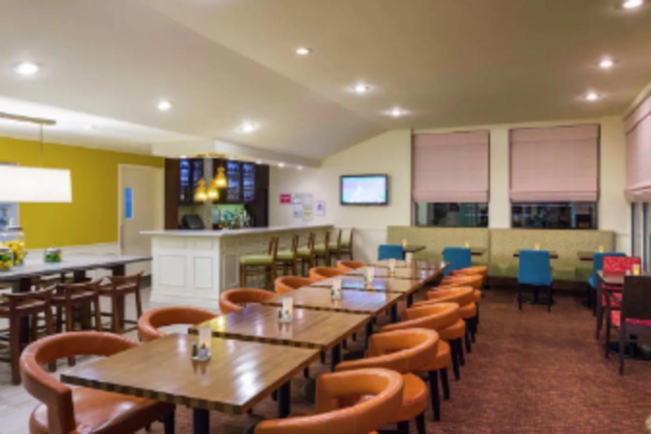 Hilton Garden Inn Queens Jfk - Newly Renovated Hotel 3*