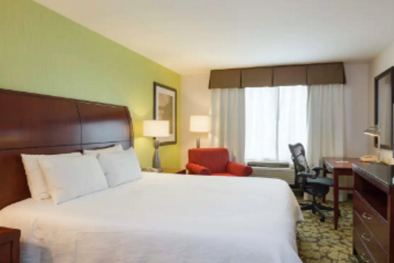 Hilton Garden Inn Queens Jfk - Newly Renovated Hotel 3*