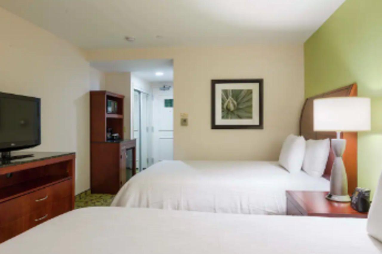 Hotel Hilton Garden Inn Queens Jfk - Newly Renovated 3*