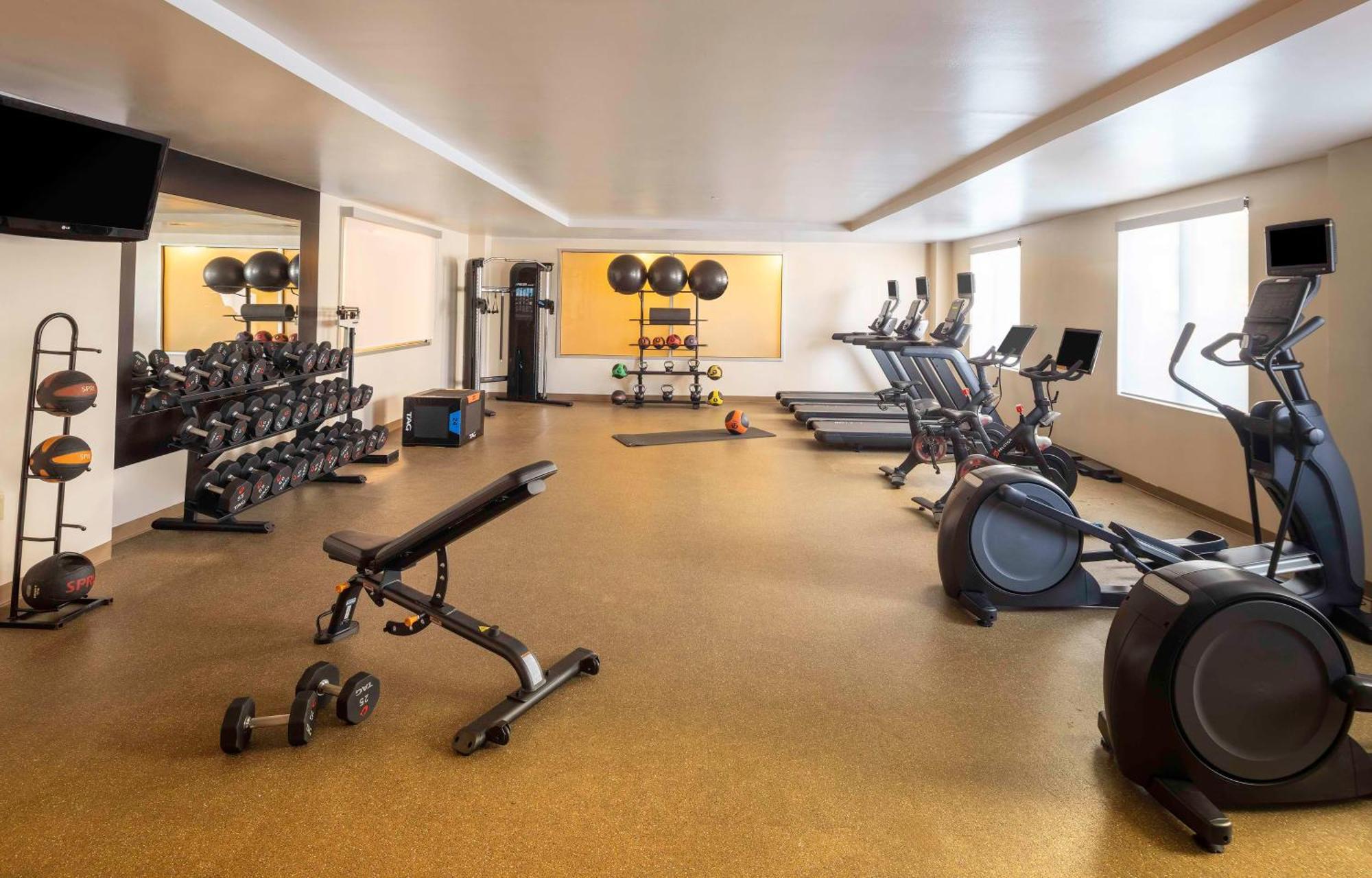 Hotel Hilton Garden Inn Queens Jfk - Newly Renovated