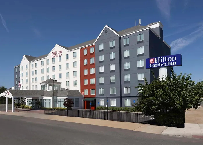 Hilton Garden Inn Queens Jfk - Newly Renovated