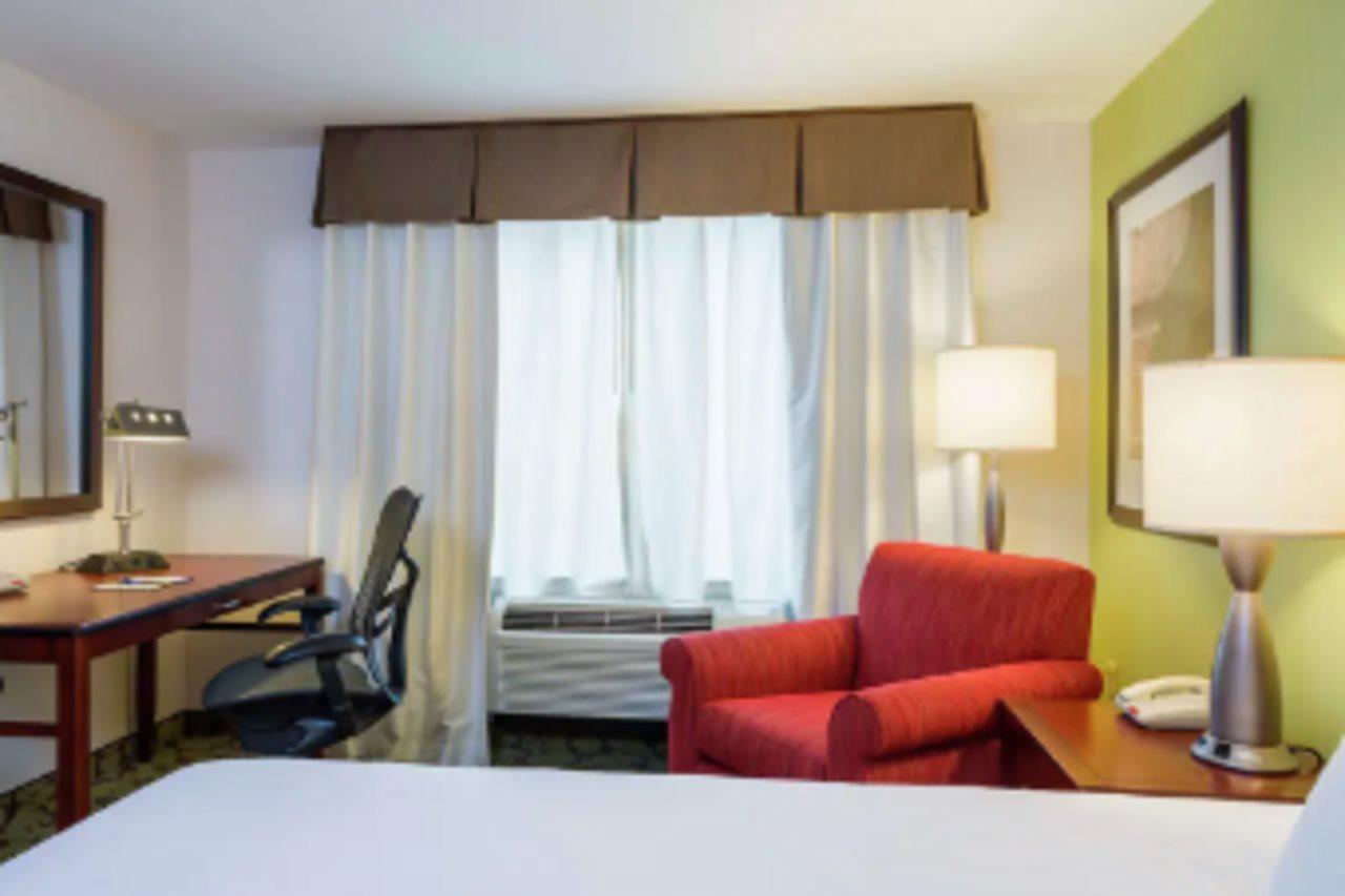 Hotel Hilton Garden Inn Queens Jfk - Newly Renovated