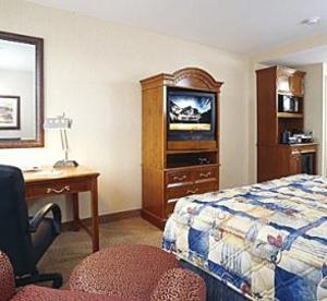 Hilton Garden Inn Queens Jfk - Newly Renovated