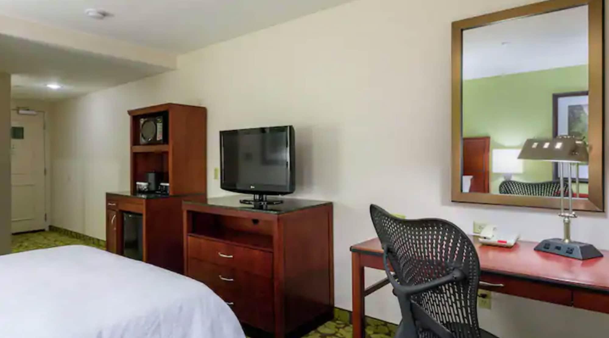 Hotel Hilton Garden Inn Queens Jfk - Newly Renovated 3*
