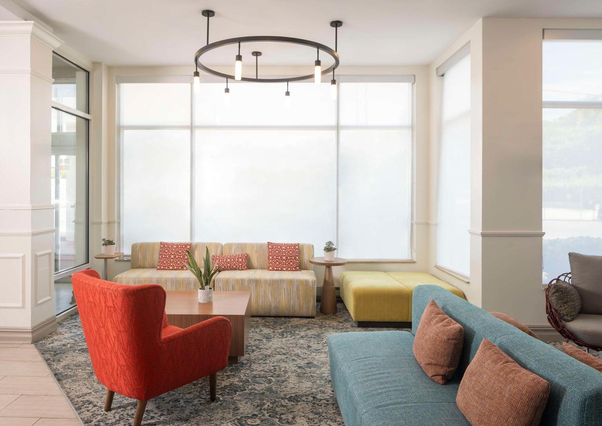 Hilton Garden Inn Queens Jfk - Newly Renovated Hotel 3*