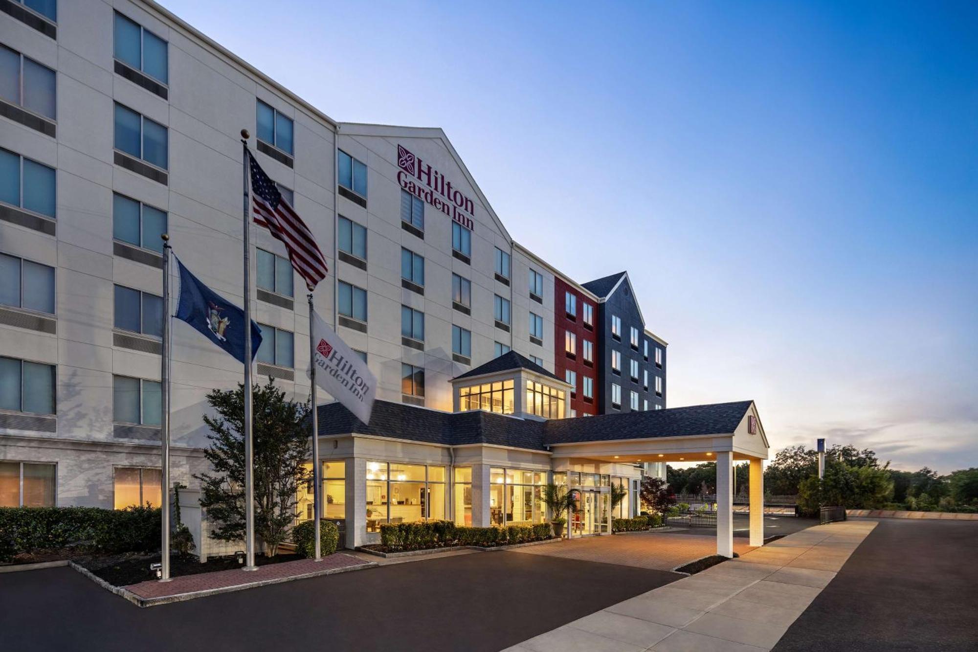 Hilton Garden Inn Queens Jfk - Newly Renovated