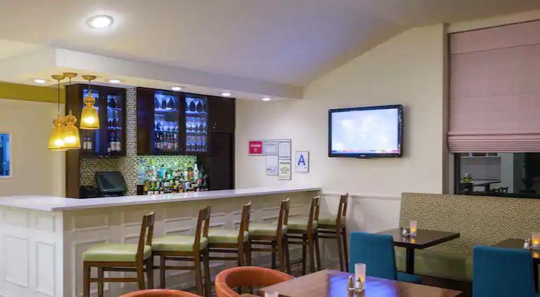 Hilton Garden Inn Queens Jfk - Newly Renovated Hotel 3*